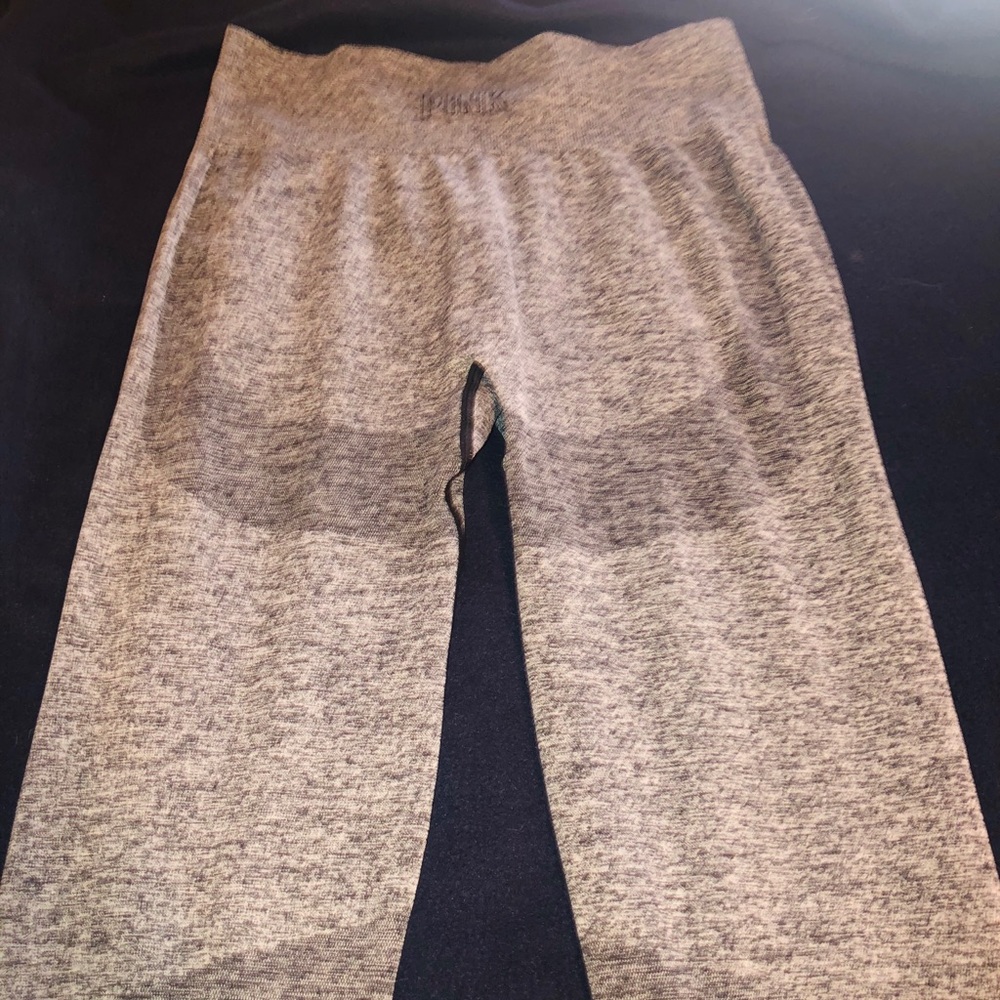 PINK Highwaisted leggings